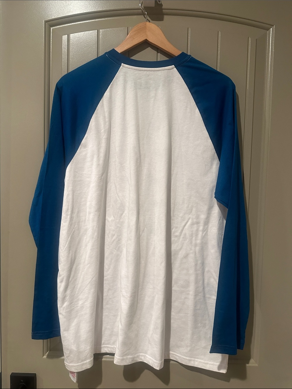 DISNEY Mickey Mouse Raglan Tee XL - Picture 5 of 7